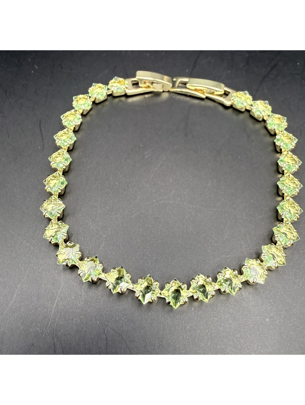 candy+clover light green peridot crystal gold tone bracelet